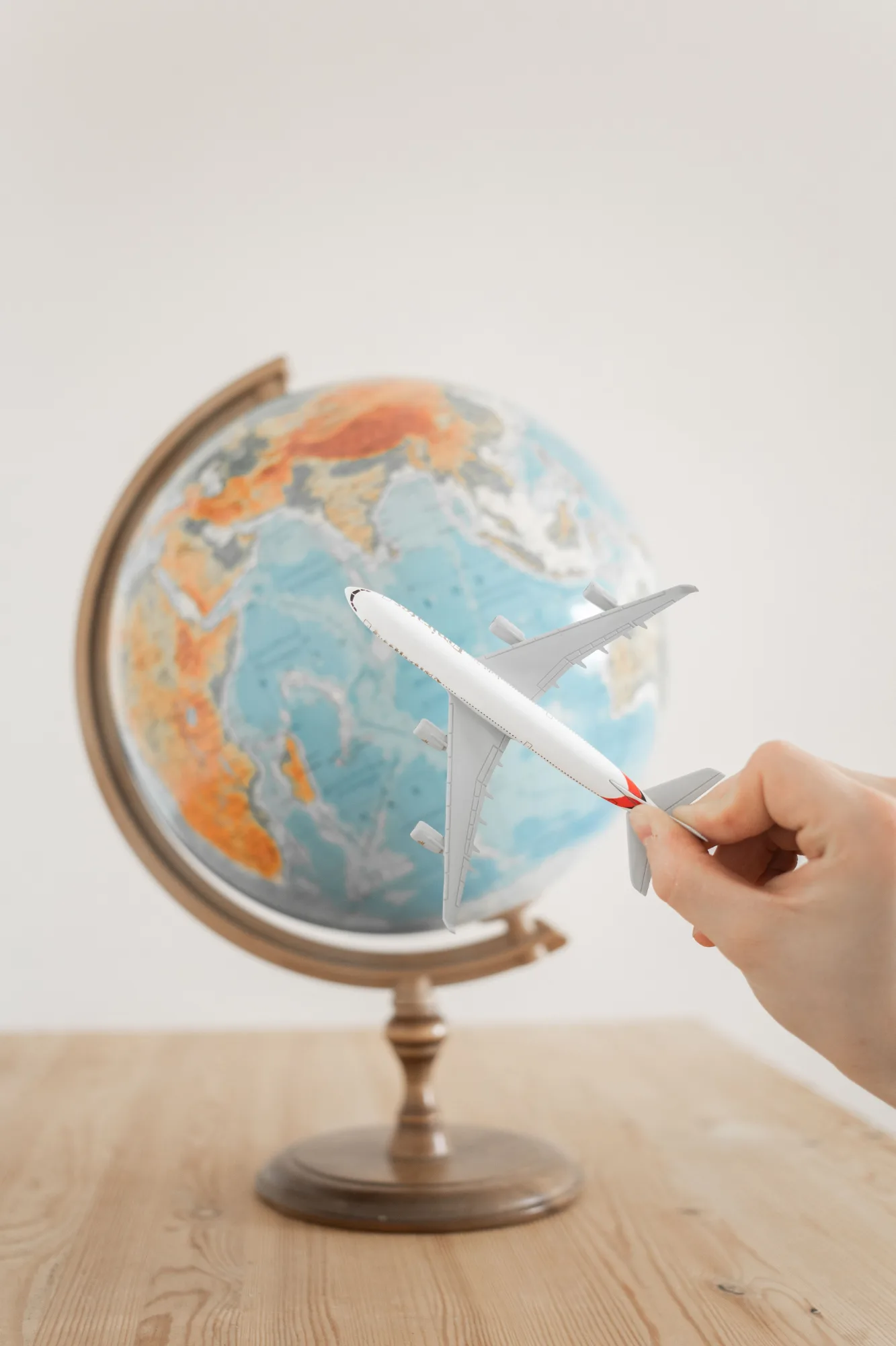 2Dubai Travel Agency logo